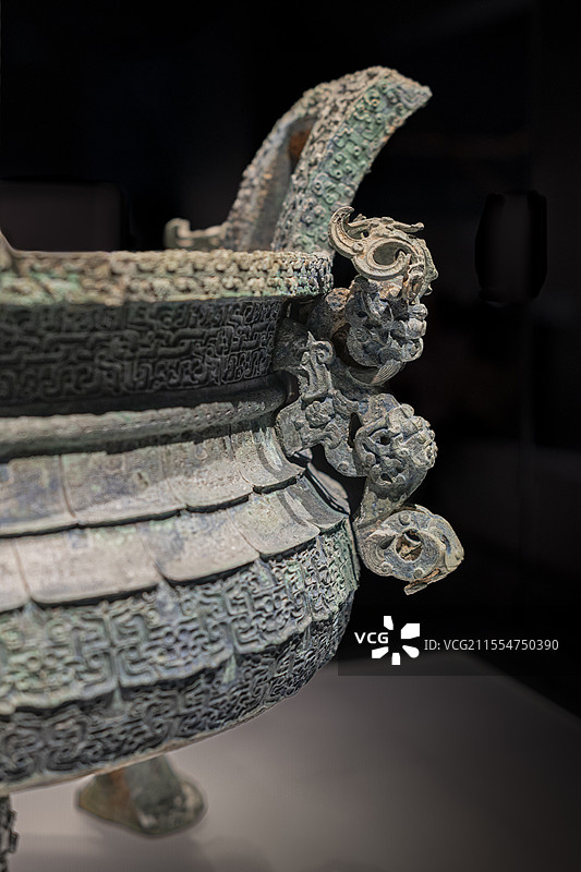 交龙垂鳞纹鼎，春秋晚期，上海博物馆（东馆）馆藏馆藏图片素材