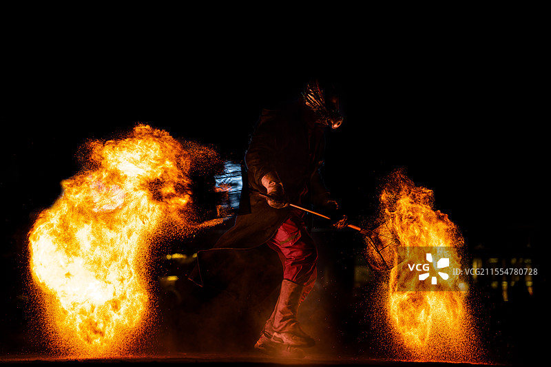 火壶表演图片素材