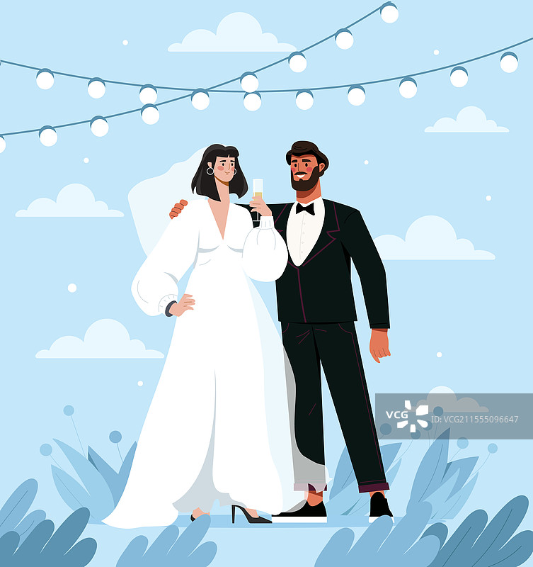 新娘和新郎在串灯下图片素材