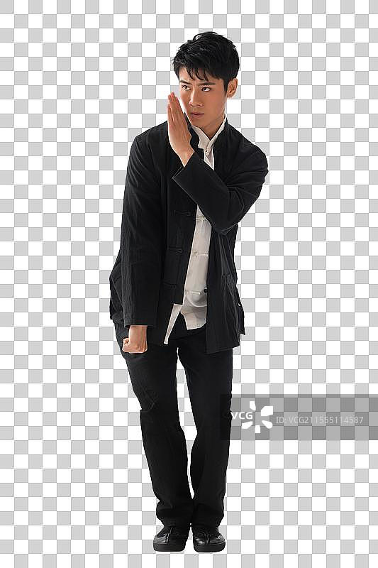 练武术的青年男人图片素材