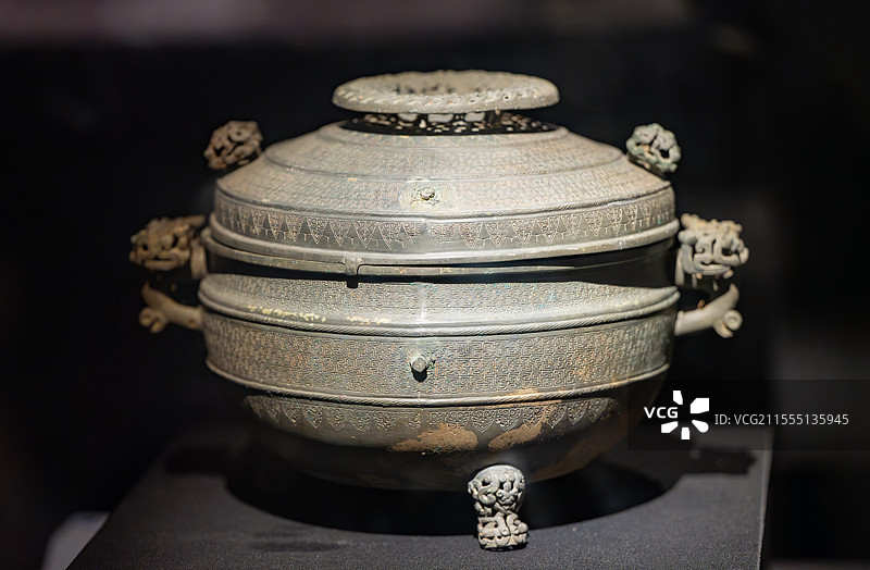 铜盏春秋至战国时期成都青白江区双元村船棺墓群出土四川博物院藏图片素材