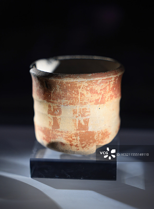 彩绘陶杯 新石器时代 薛家岗文化  皖西博物馆藏图片素材