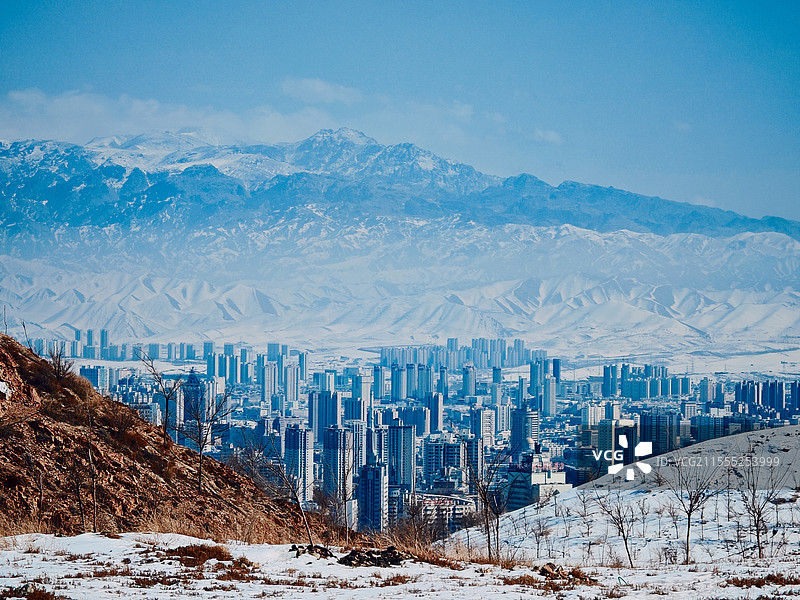 从雅山远望天山图片素材