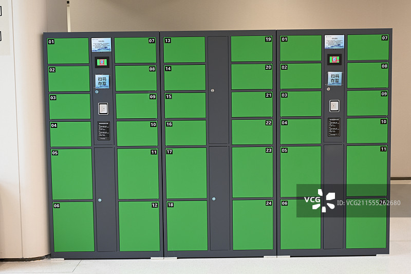 公共场所储物柜图片素材