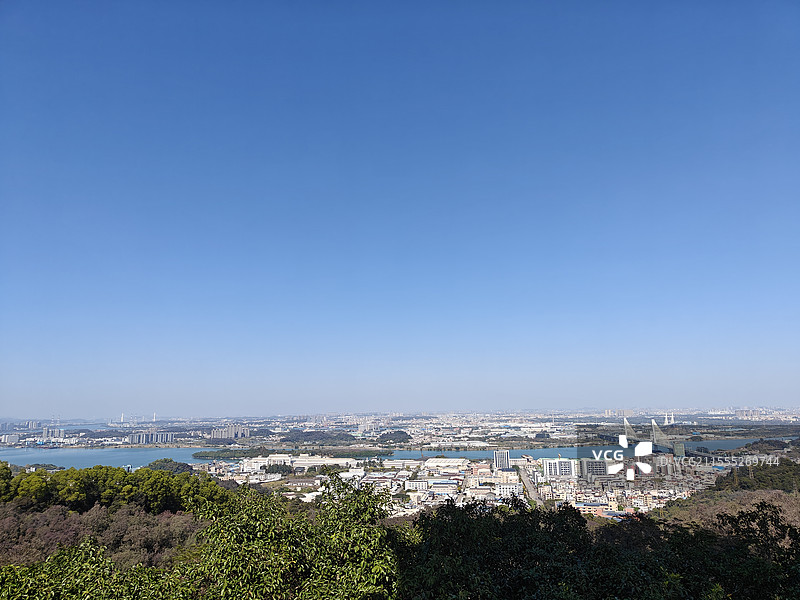 鸟瞰航拍视觉江门江海区白水带工业区江湾城市图片素材