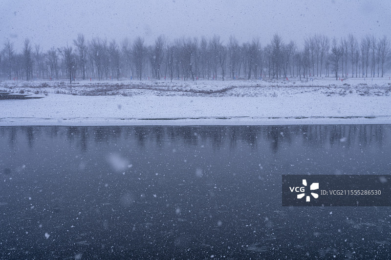 吉林龙潭区雾松岛冬日美景图片素材