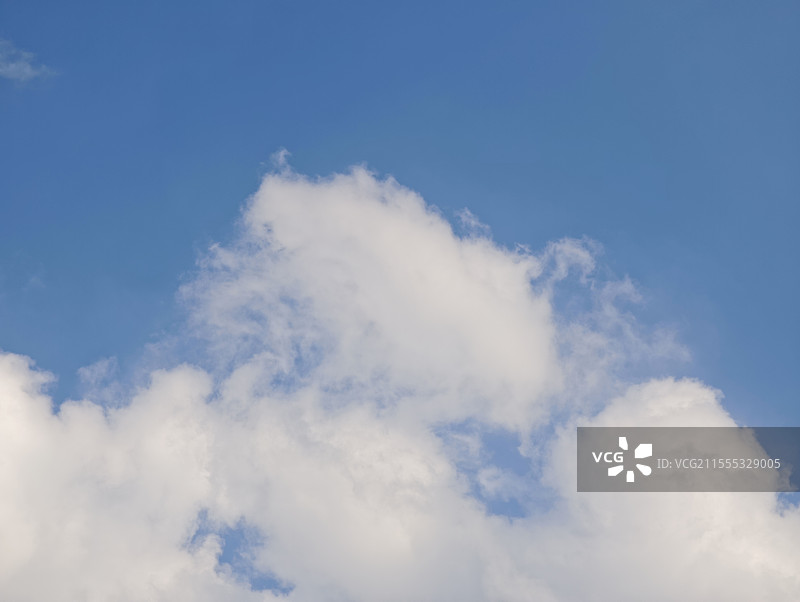 蓝色天空白云云朵背景设计素材图片素材