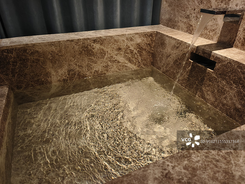 江西宜春·明月山温汤镇·私汤泡池图片素材