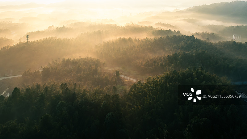 四川宜宾蜀南竹海迎风湾的霞光图片素材