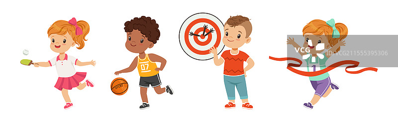 快乐的孩子们在玩运动和进行身体锻炼图片素材