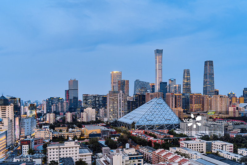 中国北京CBD高楼建筑群中国尊和芳草地城市风光夜景图片素材