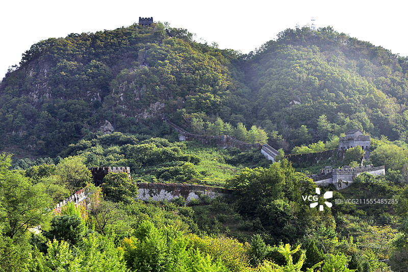 中国辽宁丹东虎山长城风景区自然景观和古城墙图片素材