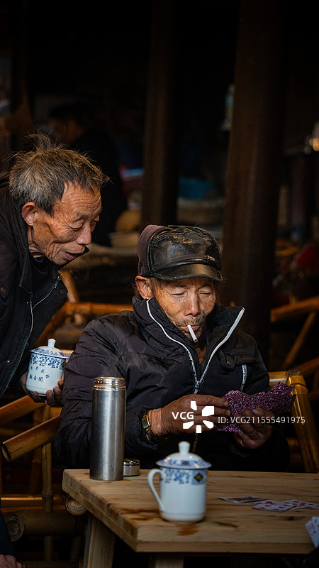 茶馆里的休闲时刻图片素材