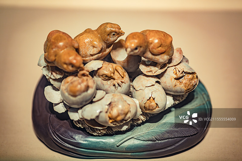 中国工艺美术馆石雕青田石雕生机勃勃图片素材