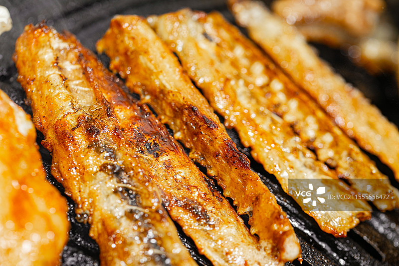 烤肉日式烤肉烤鳗鱼烤羊排牛上脑牛肉粒牛菲力牛肋条厚切牛舌和牛西冷牛小排牛仔骨横膈膜猪颈肉澳洲和牛肉图片素材