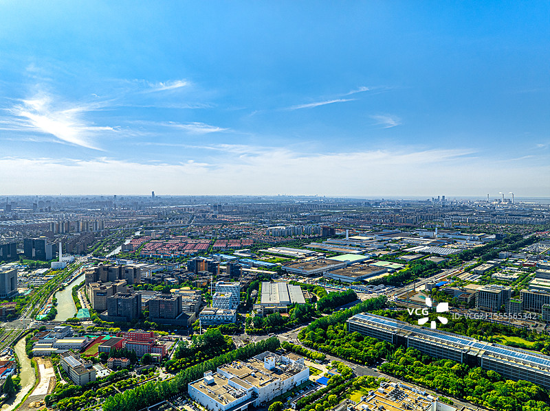 金桥智立方 日立能源电力变压器有限公司 航拍上海浦东城市发展实景图 宜居宜业生态文明的现代化大都市图片素材