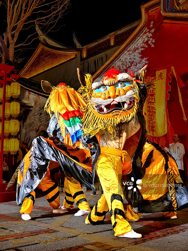 漳台弄虎图片素材