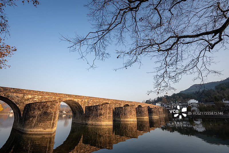 安徽休宁县登封桥图片素材