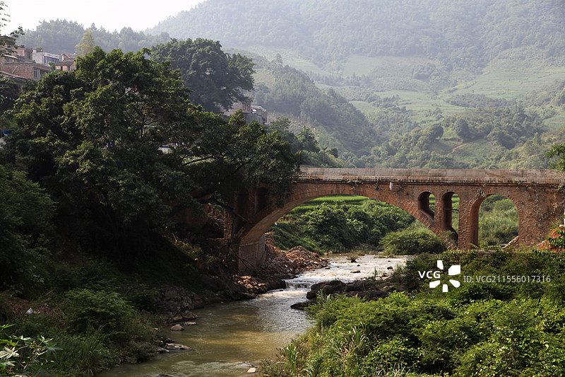 广西百色市右江区龙川镇小桥流水图片素材