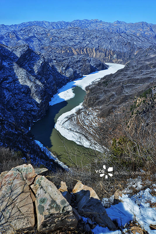 鹿皮关长城春雪图片素材