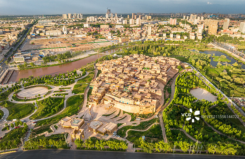 新疆喀什古城高台民居航拍图片素材