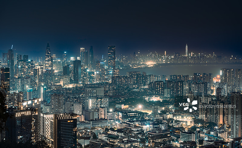 南山公园俯瞰深圳夜景图片素材