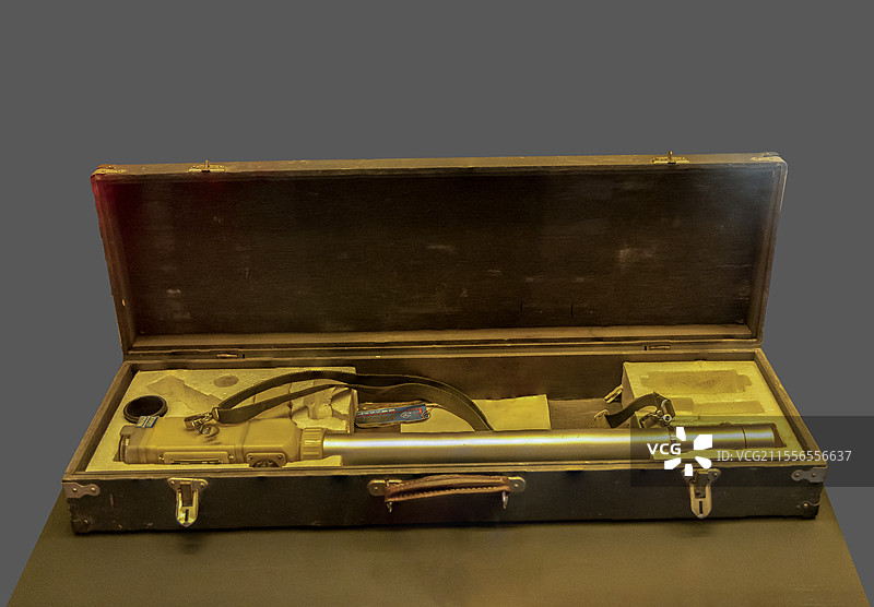 青海省博物馆“百年青海革命文物目录展”：伽马探测仪（原子城纪念馆藏）图片素材