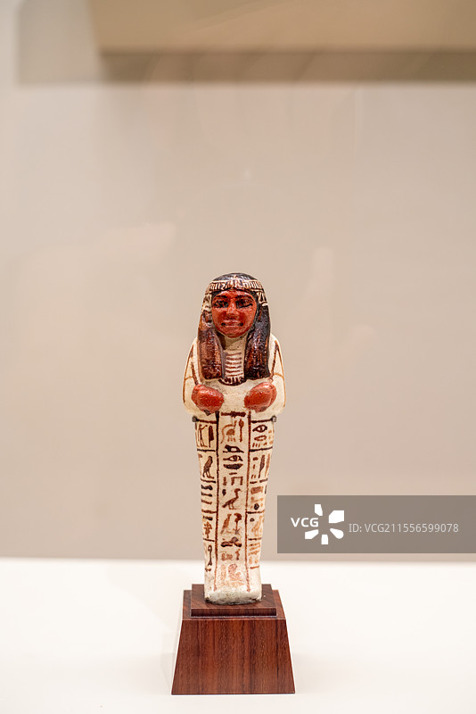 北京清华艺术博物馆“抟埴之工”特展文物——埃及第十九王朝乌布萨提（应答人）塑像图片素材