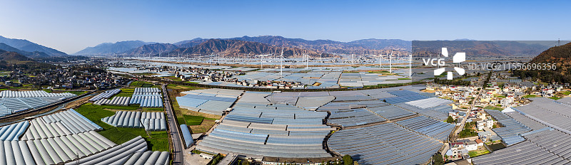 四川凉山州德昌县田园风光风力发电大棚果蔬美丽乡村图片素材