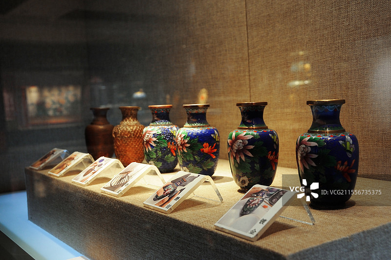 景泰蓝制作工艺流程小样（北京工艺美术博物馆）图片素材