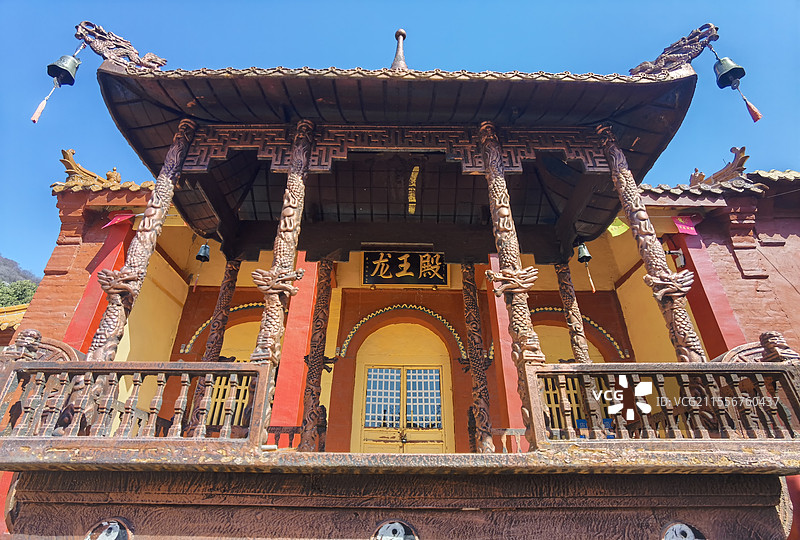 山东省淄博市淄川区龙湾峪村寺庙苍龙宫龙王殿图片素材