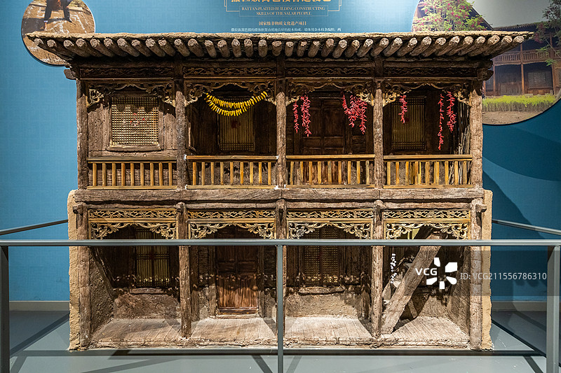 青海省博物馆撒拉族篱笆楼模型图片素材