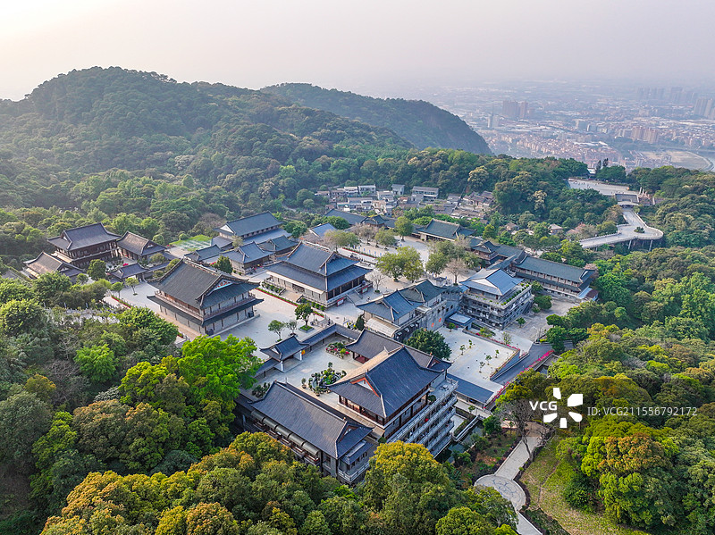 广东省佛山市南海区西樵山风景区宝峰寺航拍图片素材
