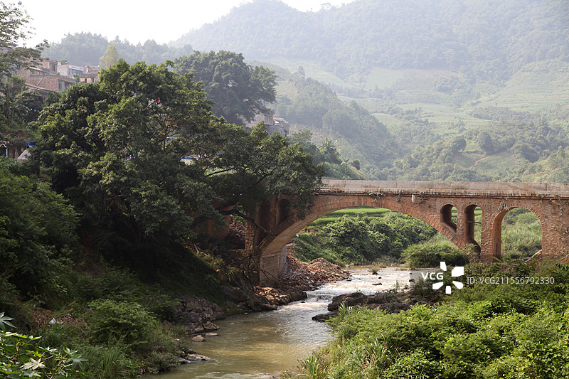广西百色市右江区龙川镇小桥流水图片素材