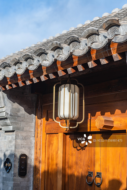 北京前门文华东方酒店四合院庭院木制大门图片素材