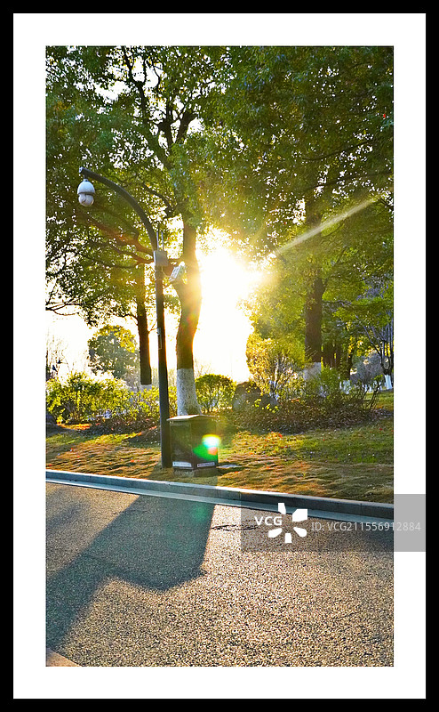 丁达尔效应图片素材