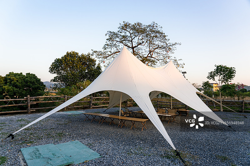 户外露营帐篷营地图片素材