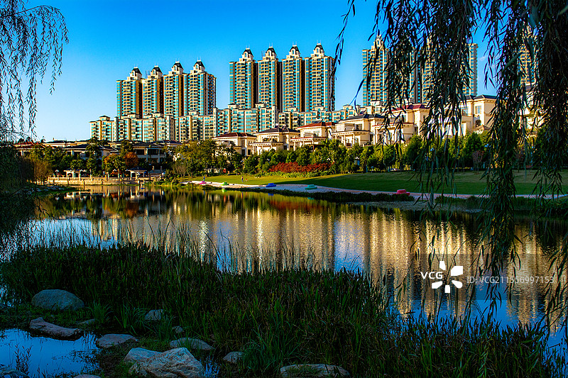 云南省昆明市安宁市太平镇新城风光图片素材