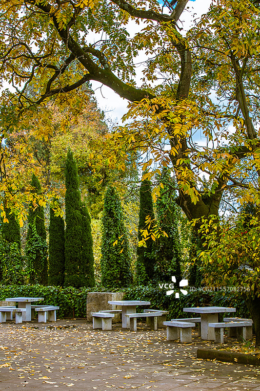 中国云南省昆明市安宁市曹溪寺景观图片素材