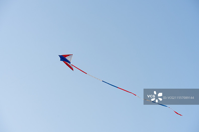 风筝飞翔图片素材