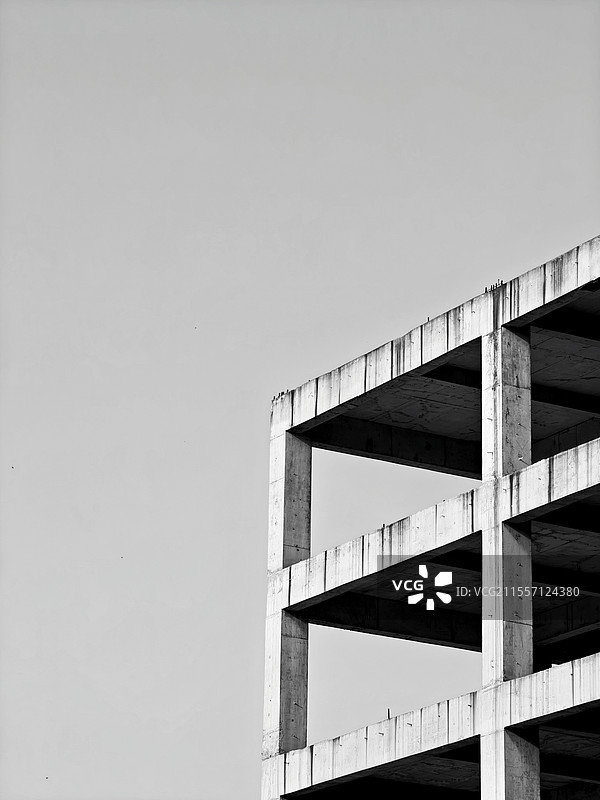 黑白停工建筑工地图片素材