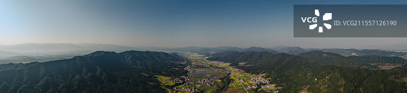 春天村景图片素材