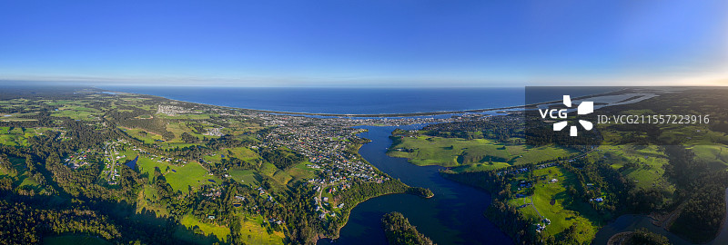 城市和海滩无人风景 lakes entrance湖口镇图片素材
