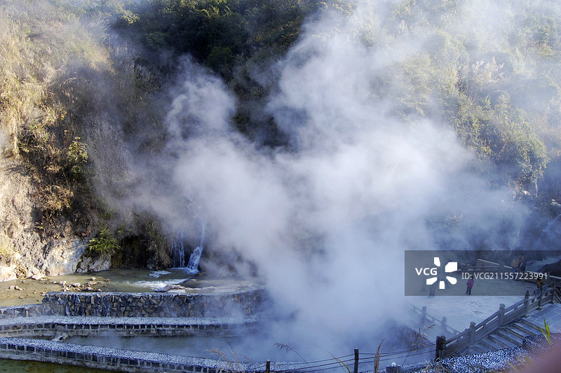 热云南腾冲海大滚锅图片素材