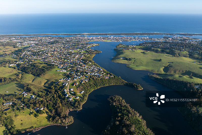 城市和海滩无人风景 lakes entrance湖口镇图片素材