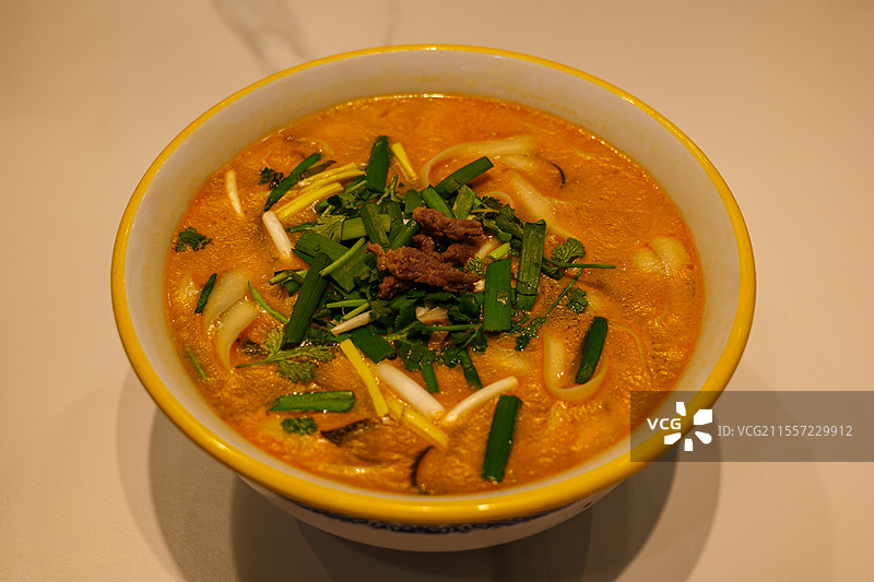 河南特色美食羊肉烩面图片素材
