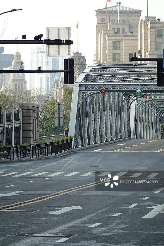 上海地标建筑外滩外白渡桥图片素材