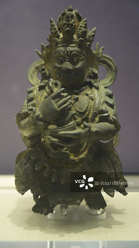 北京艺术博物馆万寿寺的文物“铜镀金二臂大黑天像”图片素材