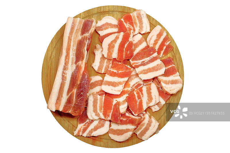 圆形案板上的五花肉猪肉片图片素材