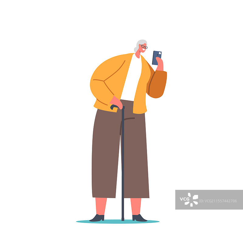 老年女性使用手机进行支付图片素材